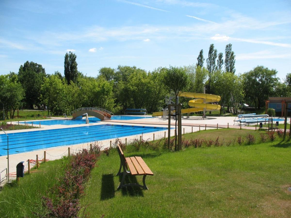 Apartament Fossa Apartman Varsó Kültér fotó